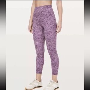 Nwot Lululemon Align HR Sz 8 Arabesque Antoinette Smoky Quartz Purple Floral